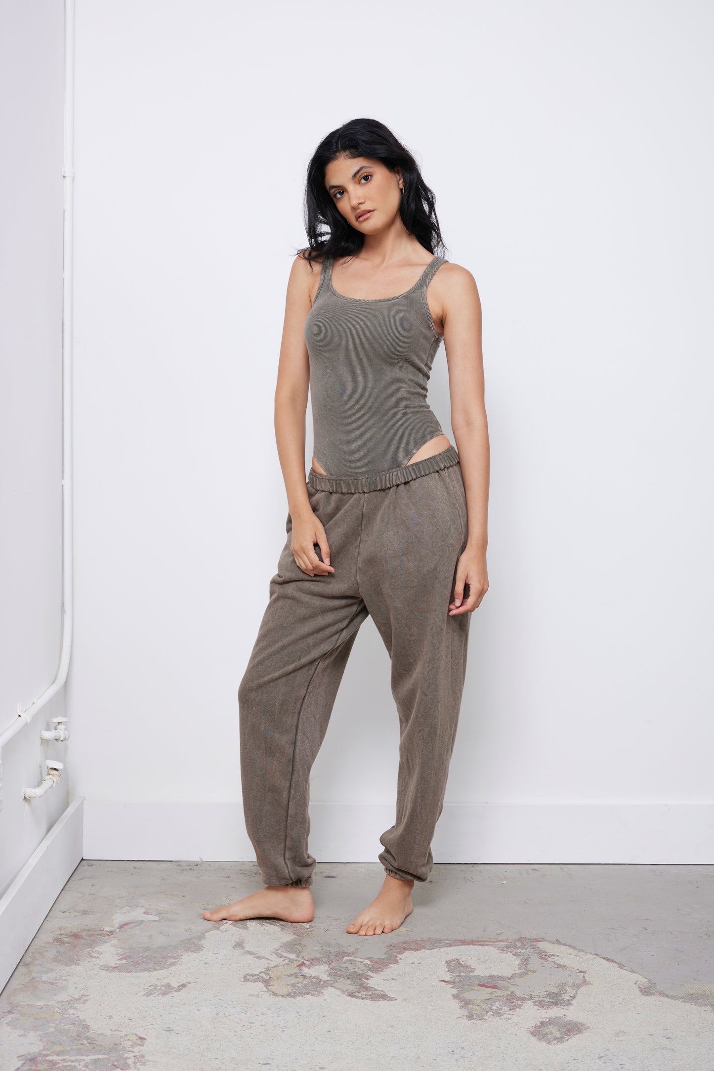 Netflix & Chill Brown Set