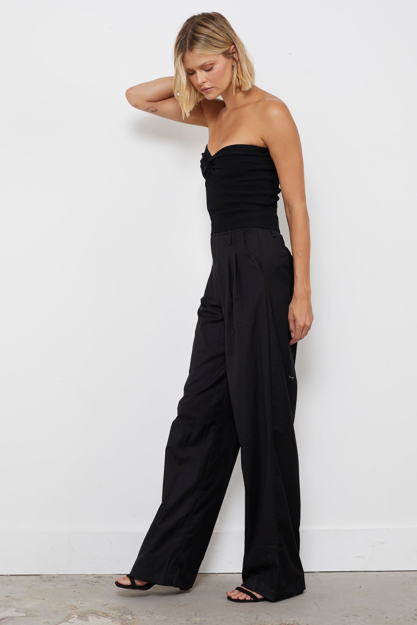 What A Twist Black Top