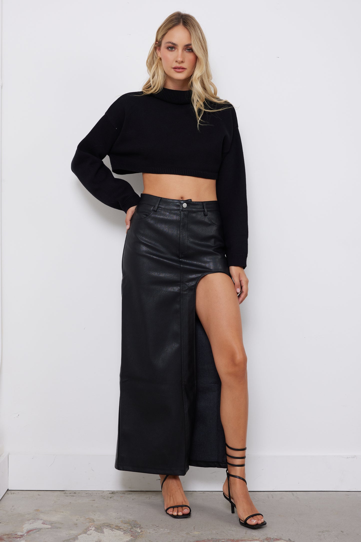 Marley Black Top