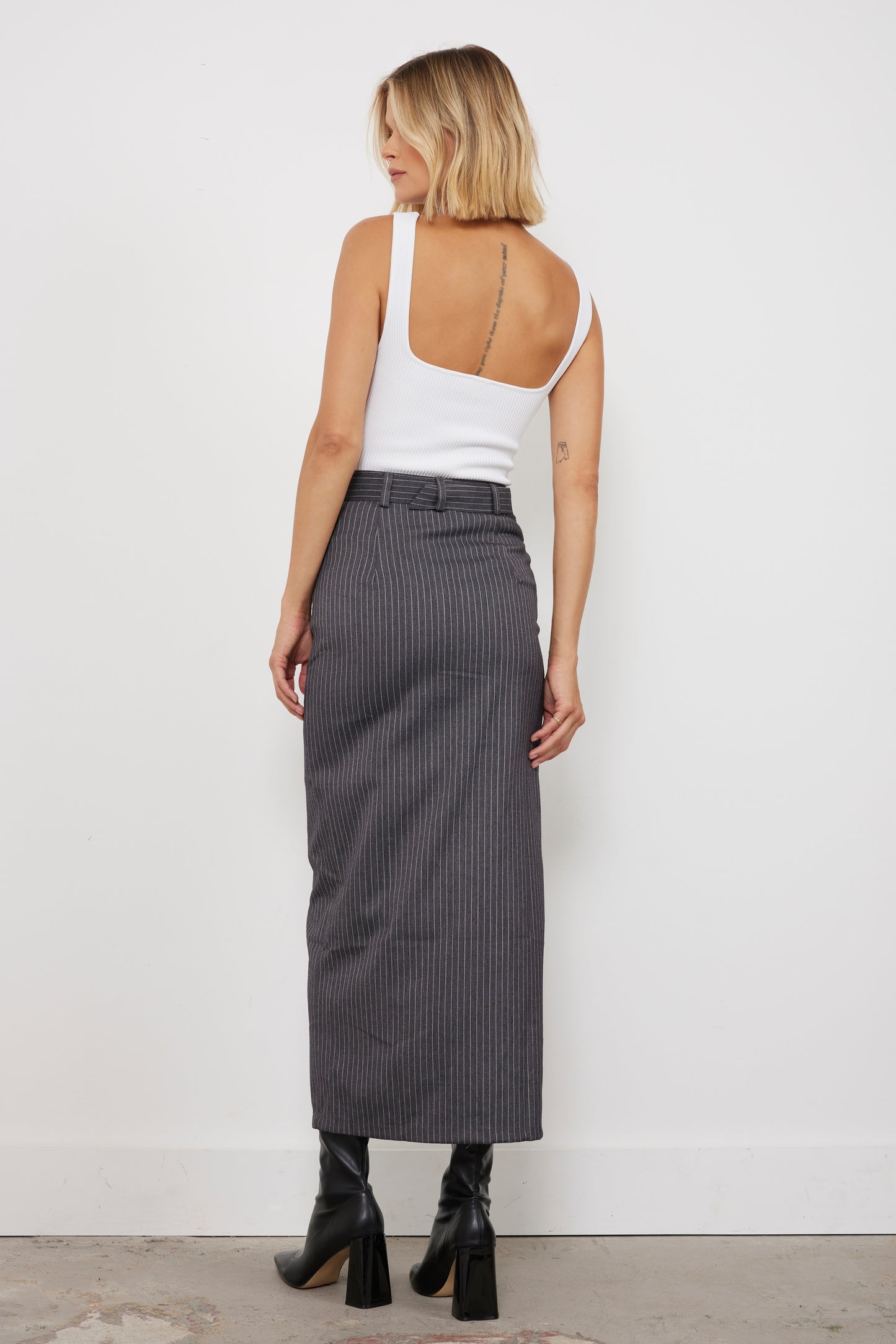Morning Meetings Gray Pinstripe Skirt