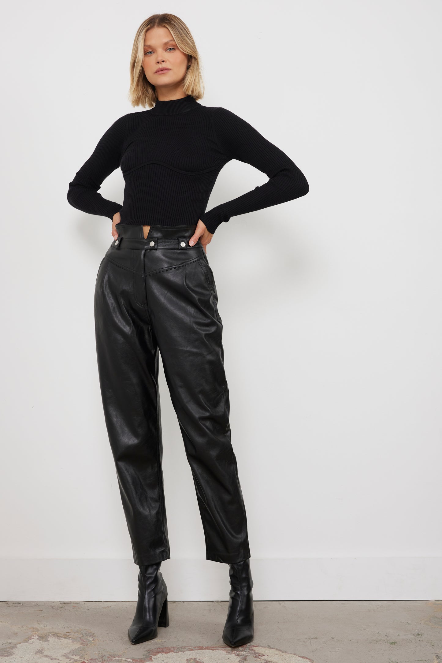 Let’s Mock Black Top