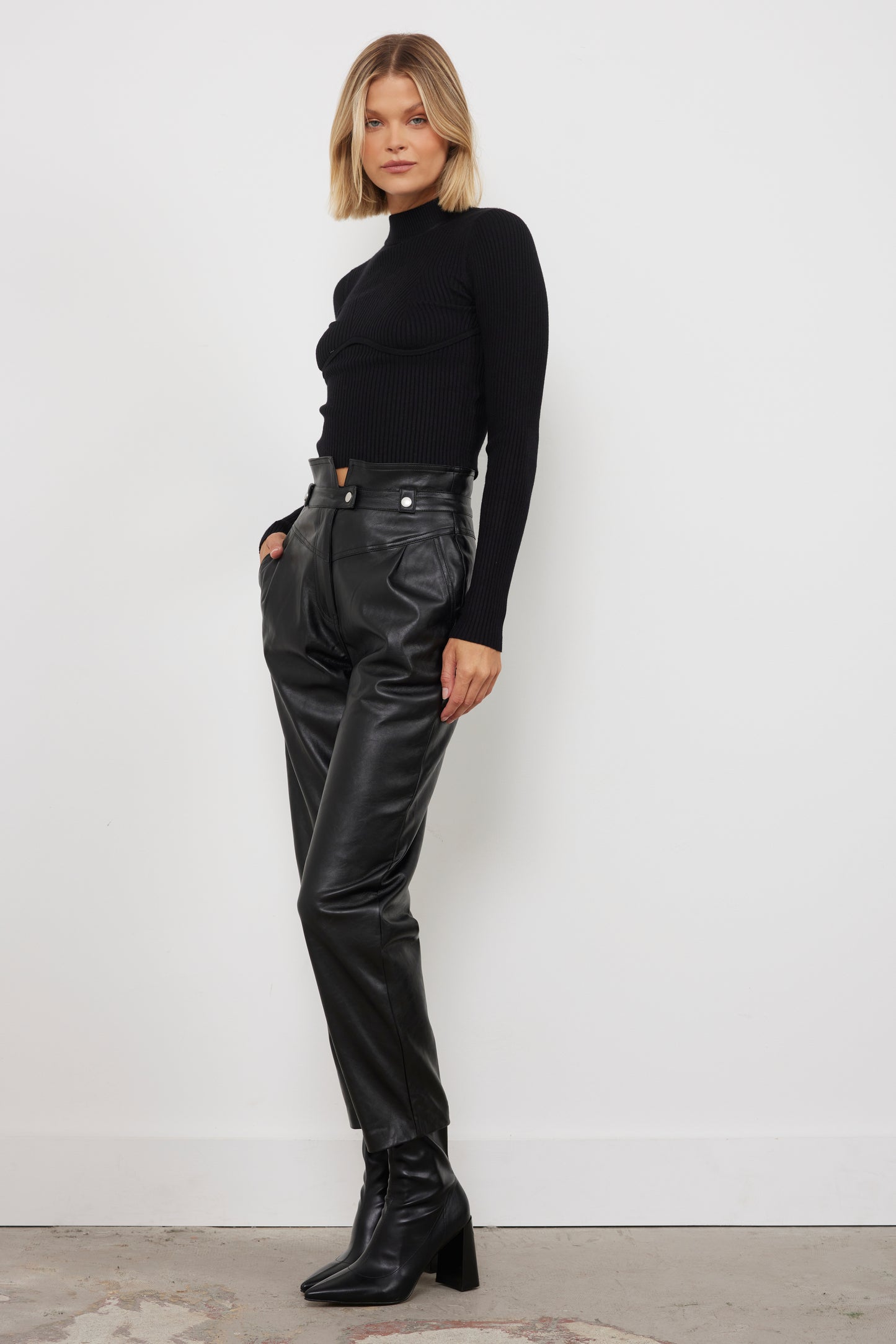Let’s Mock Black Top