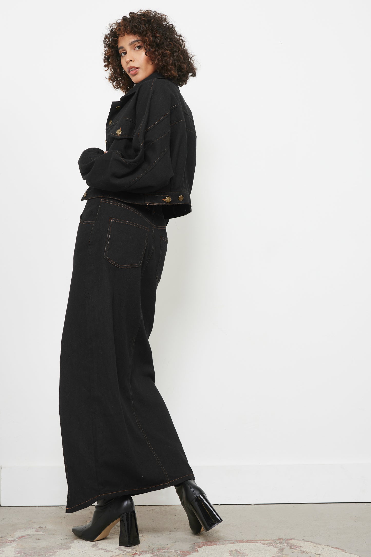 Emma Black Jacket