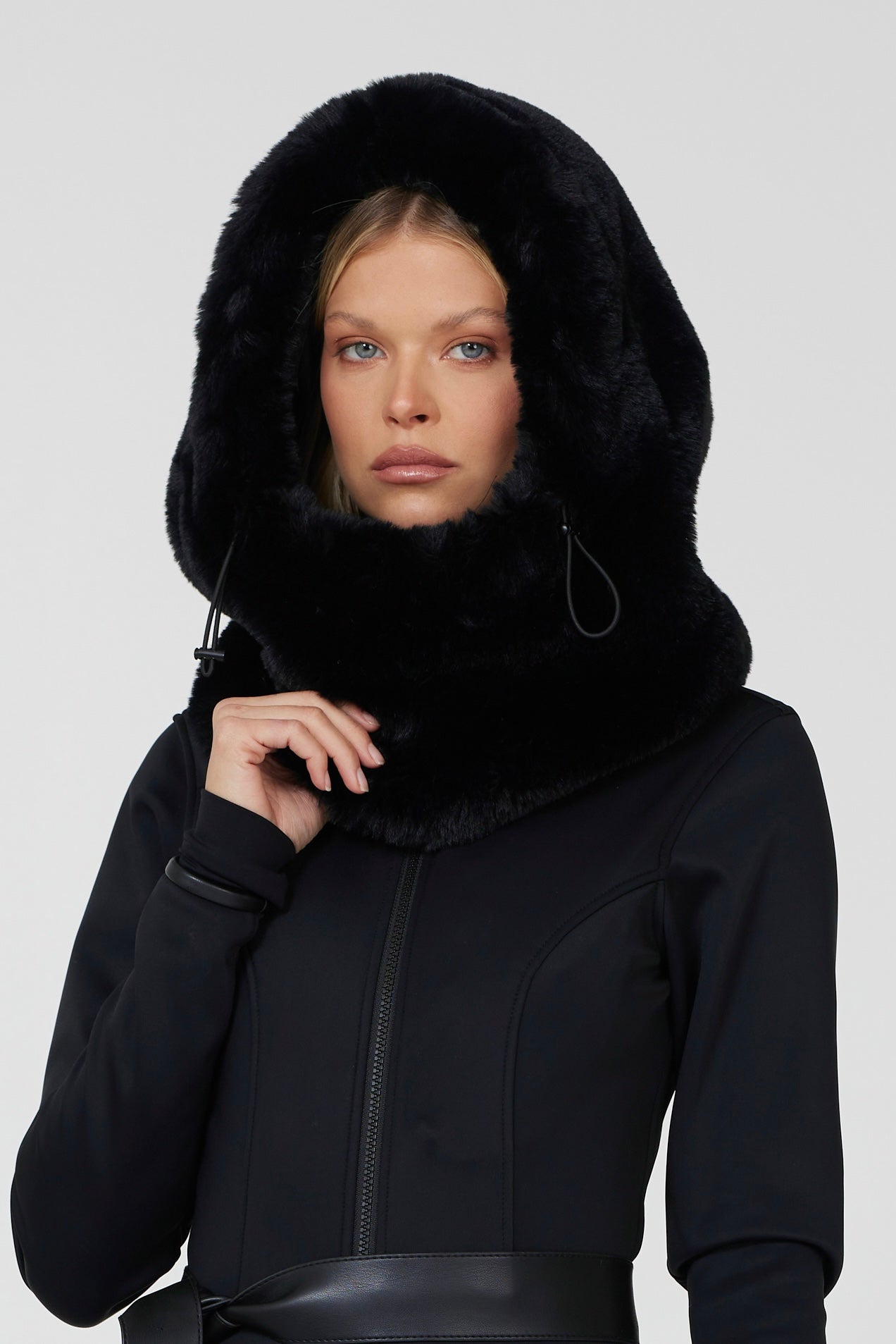 WNTR Onyx Fur Helmet Cover
