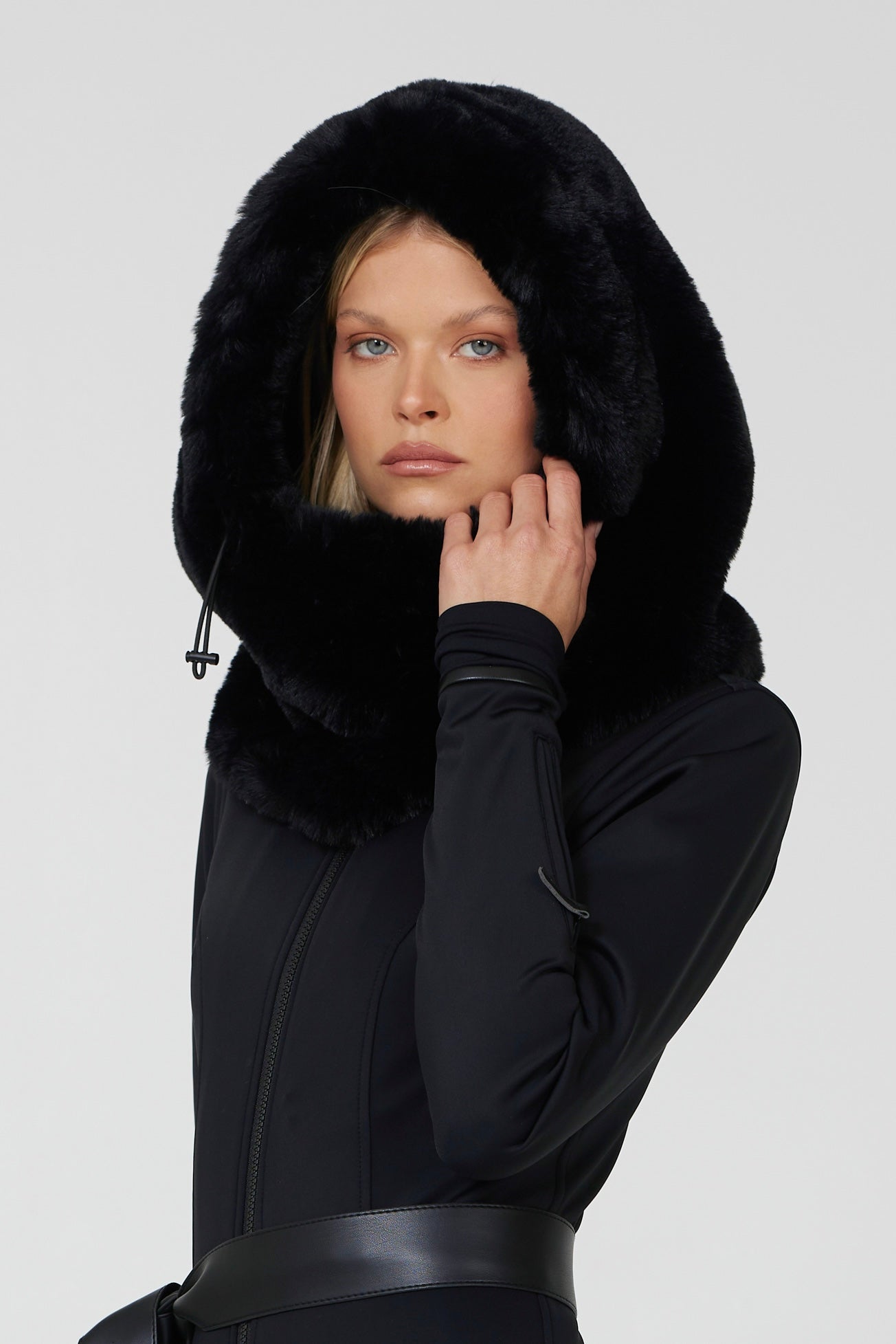 WNTR Onyx Fur Helmet Cover