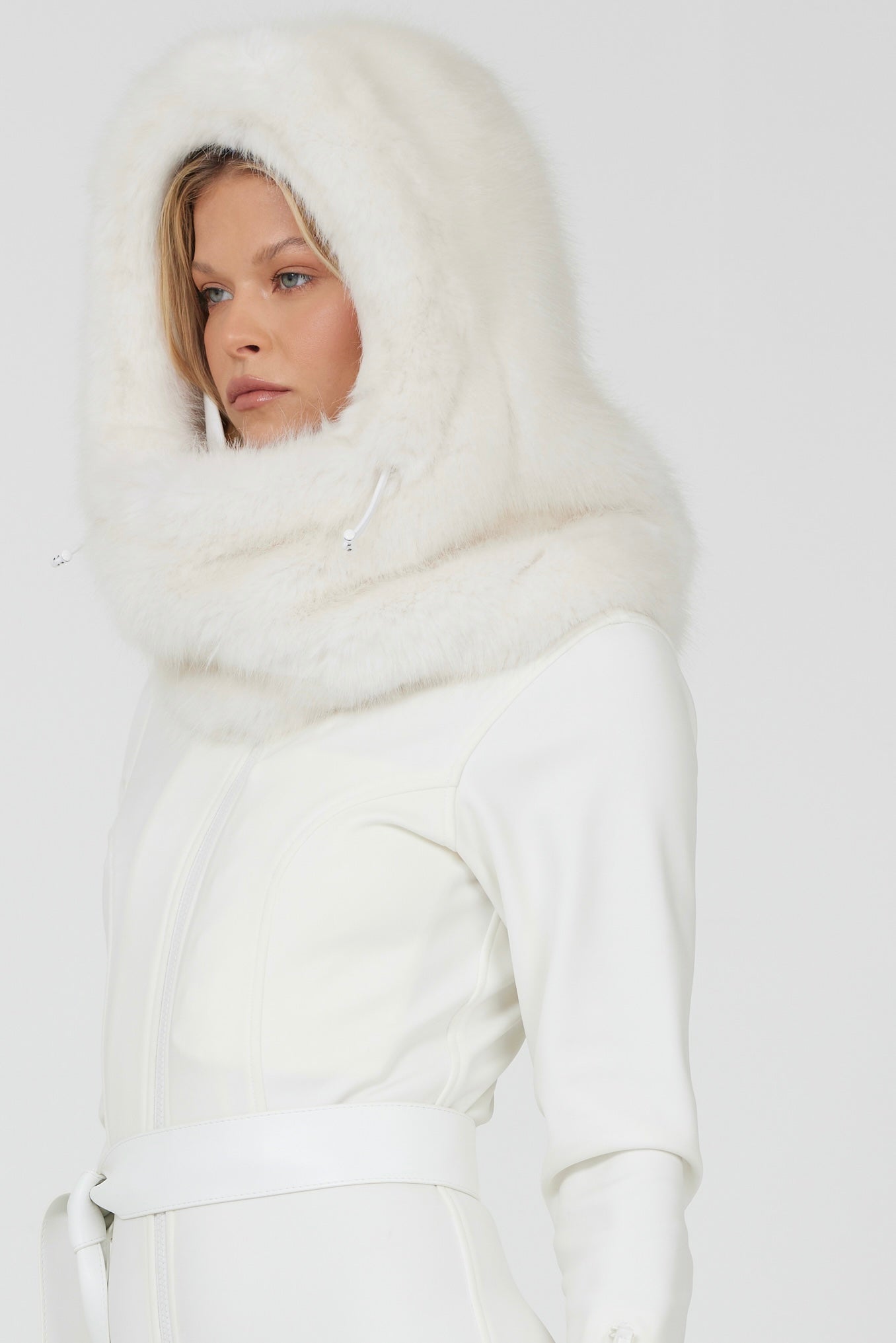 WNTR Polar Fur Helmet Cover