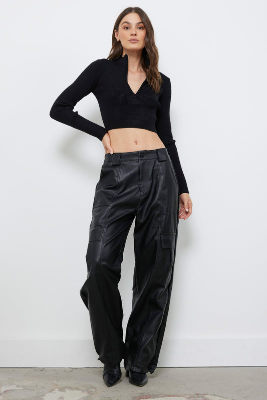 Stay Connected Black Top