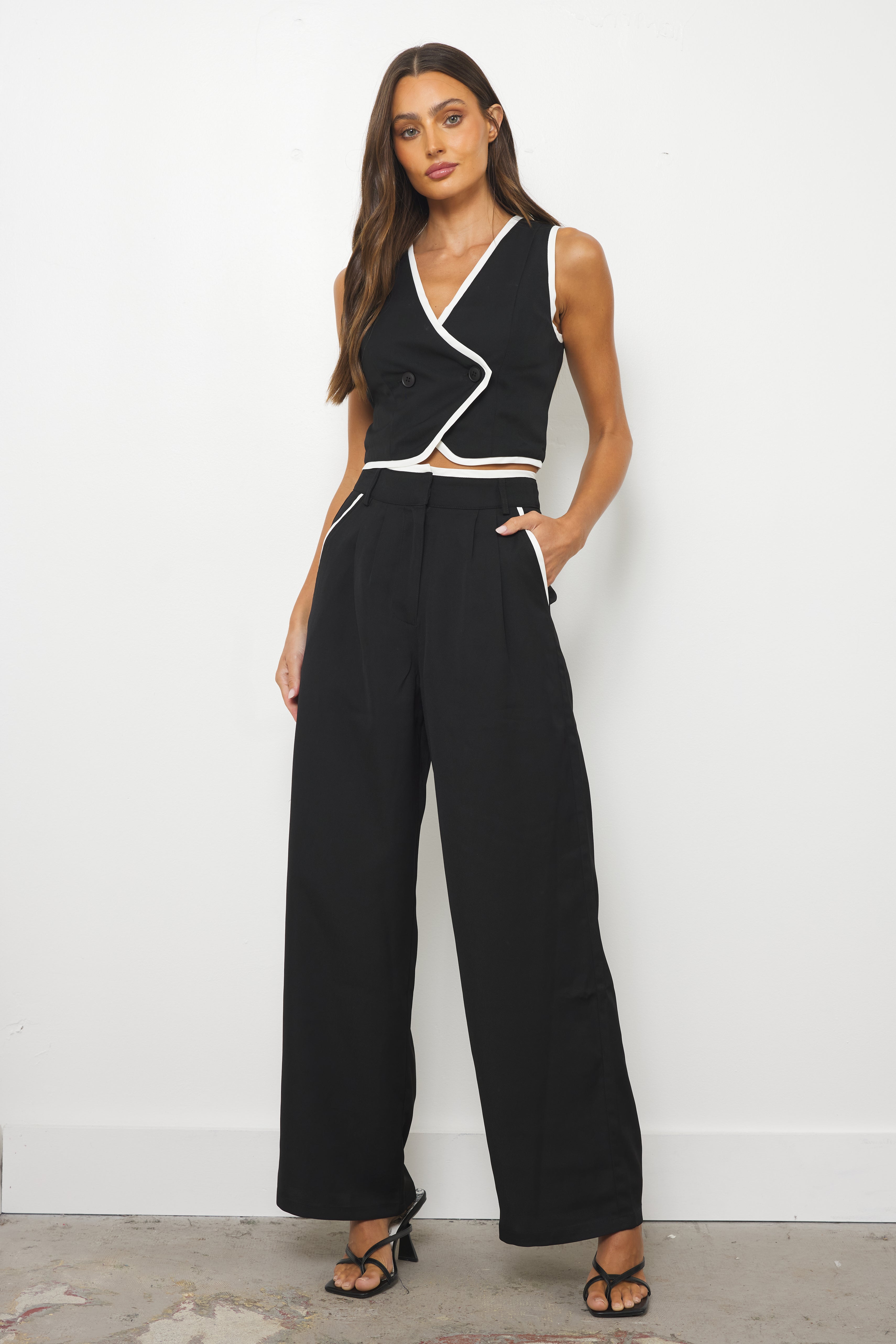 Not Your Type Black Set