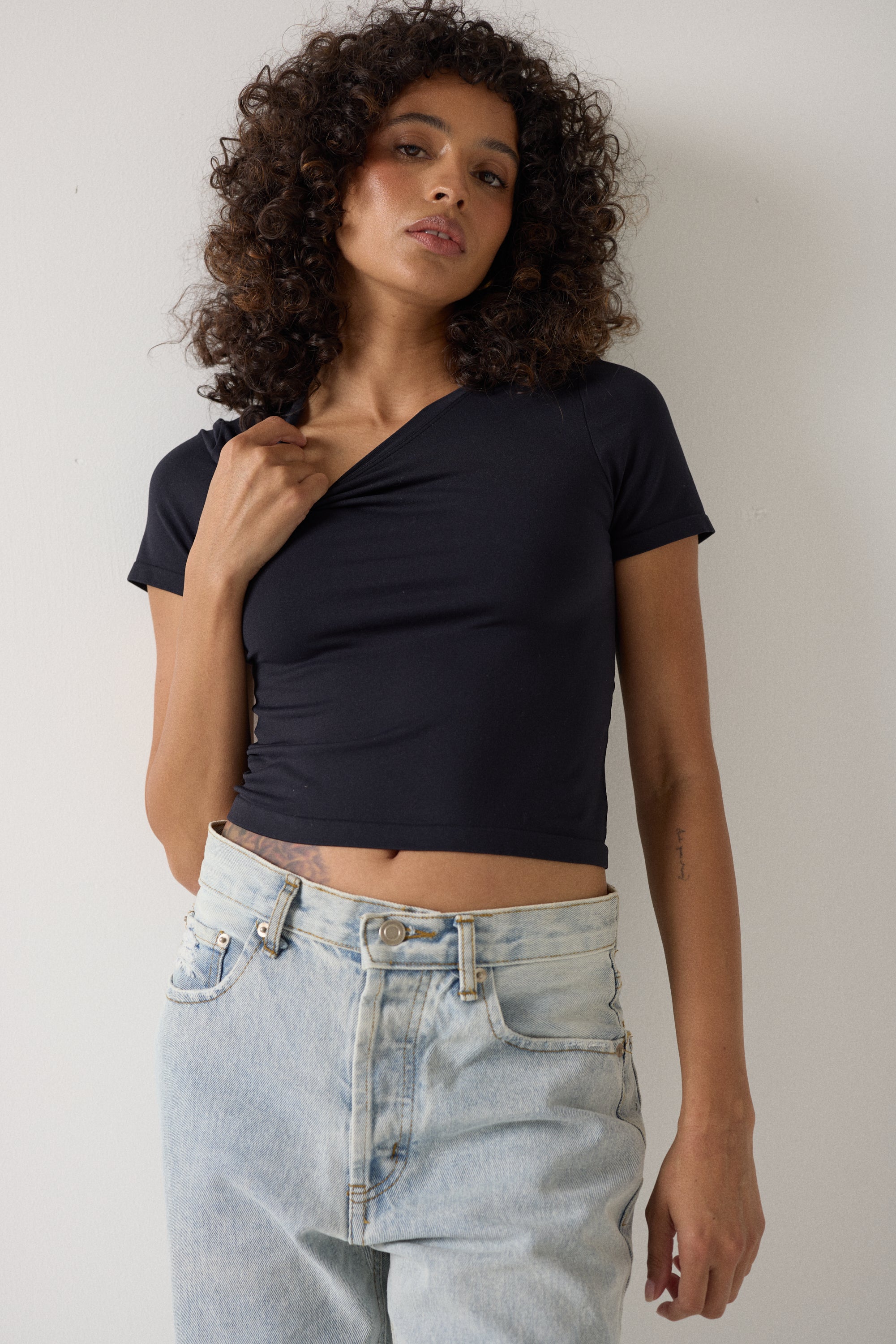 Just Chilling Black T-Shirt - Bobbles & Lace