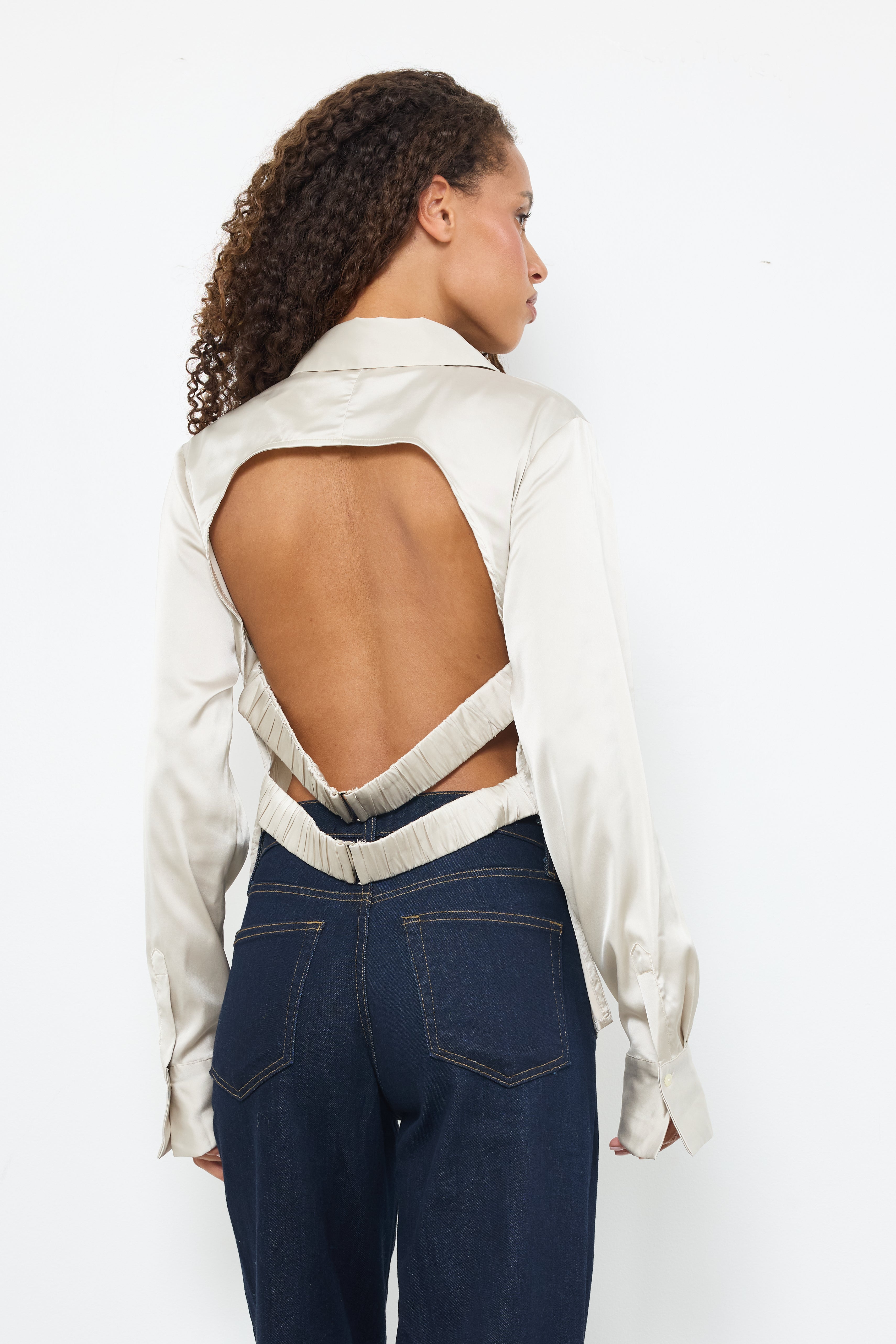 Serving Looks Light Grey Top