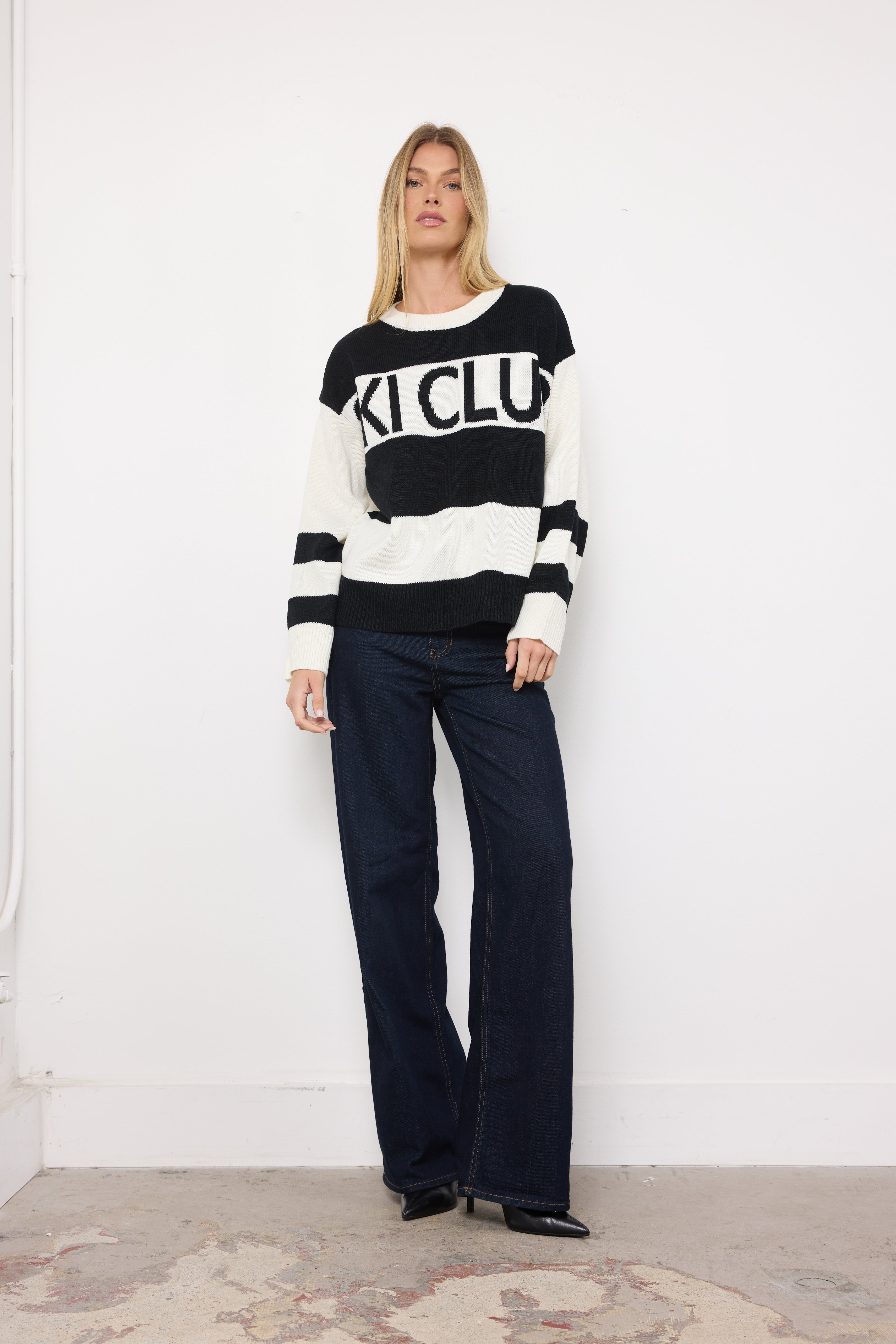 Ski Club White Black Knit Top