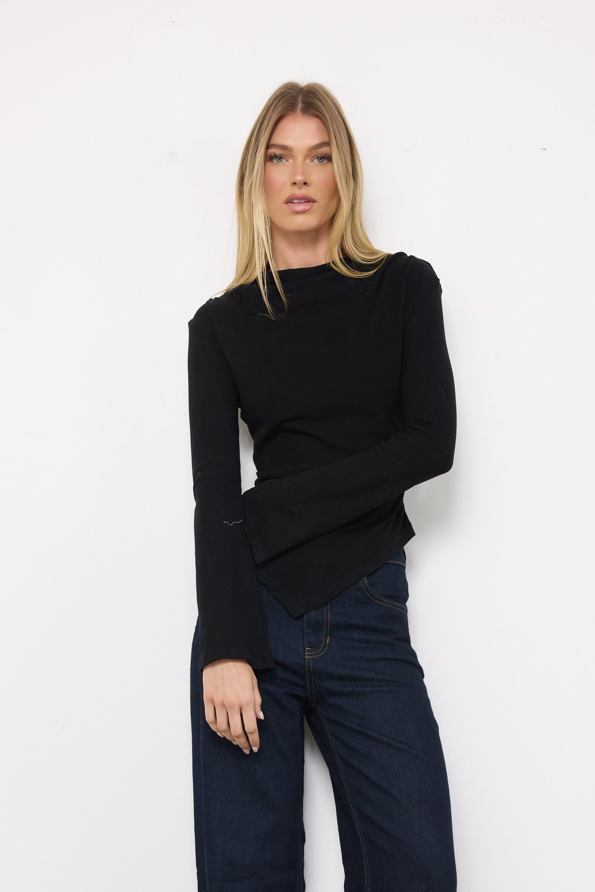 Working Remotely Black Top