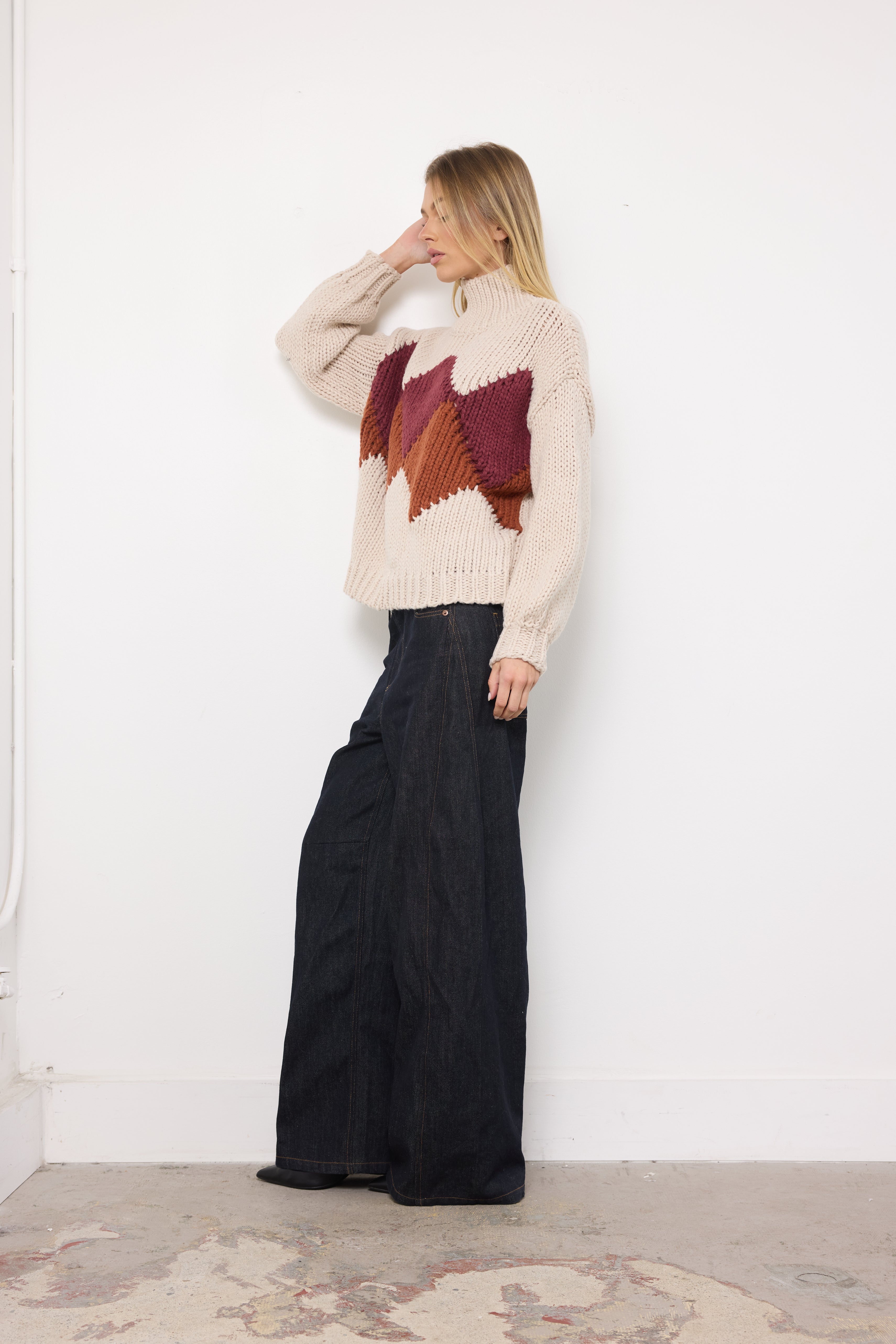 Harvard Grad Stone Combo Knit Top