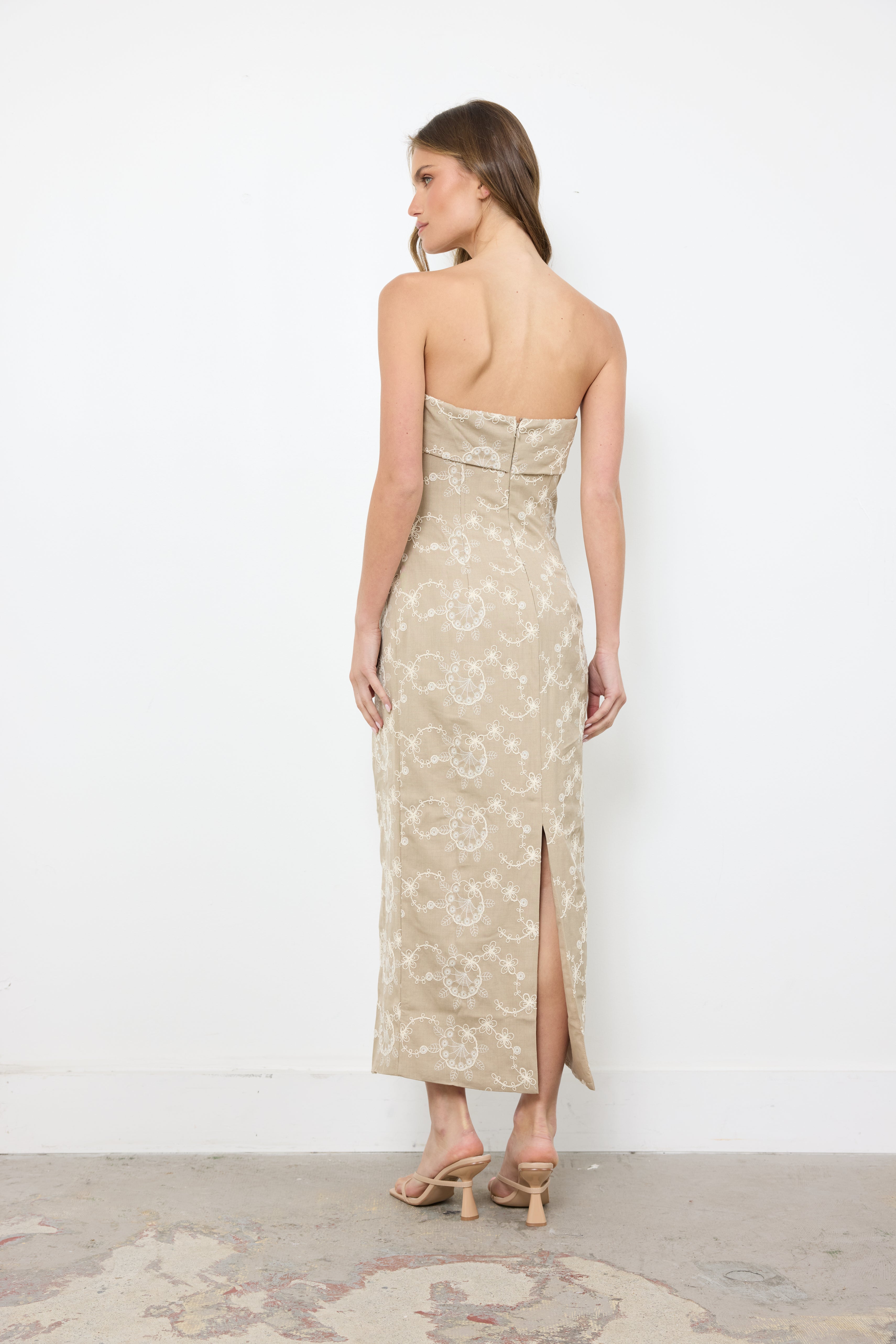 Sweet As Pie Taupe Dress - Bobbles & Lace