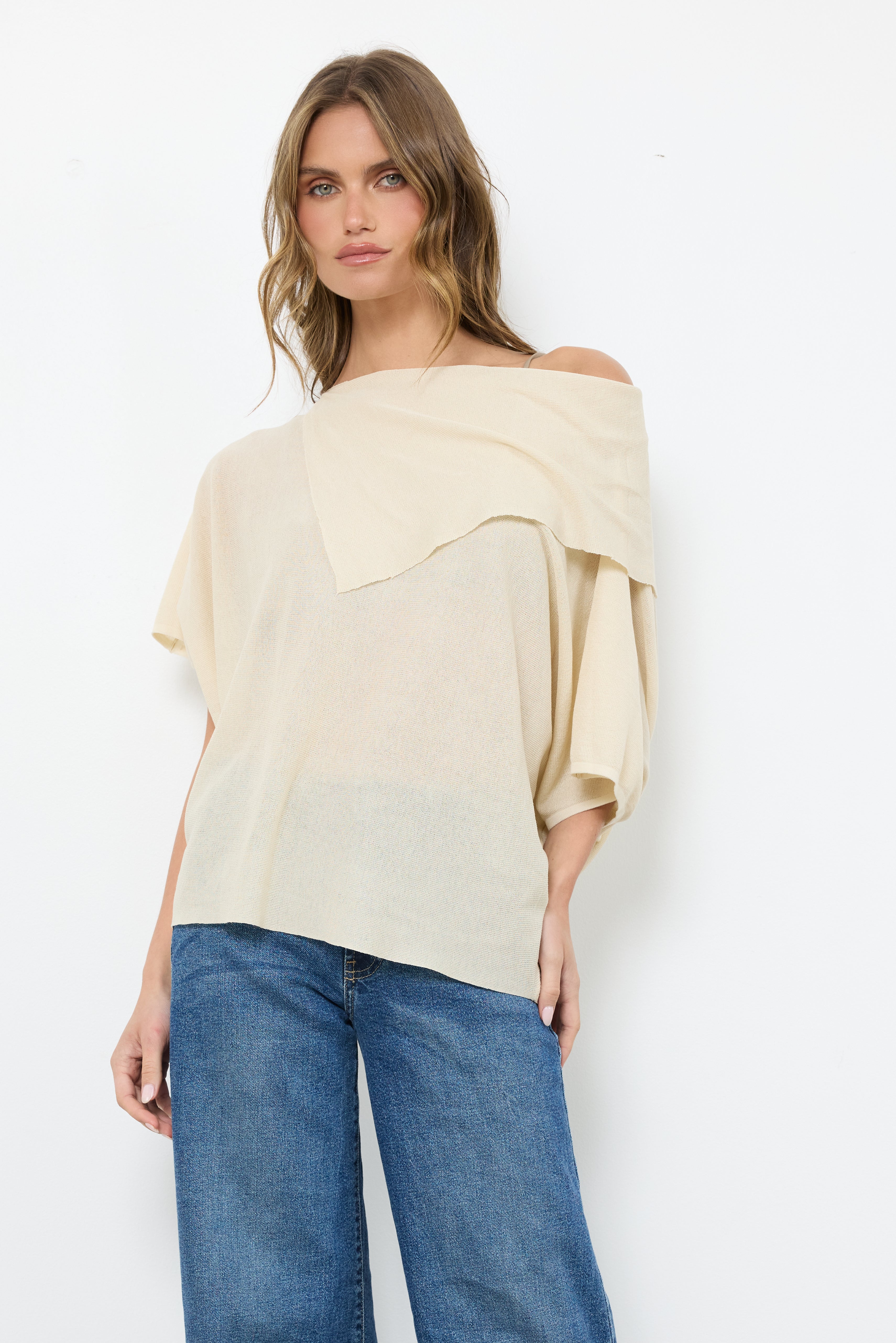 Elizabeth Sand Top