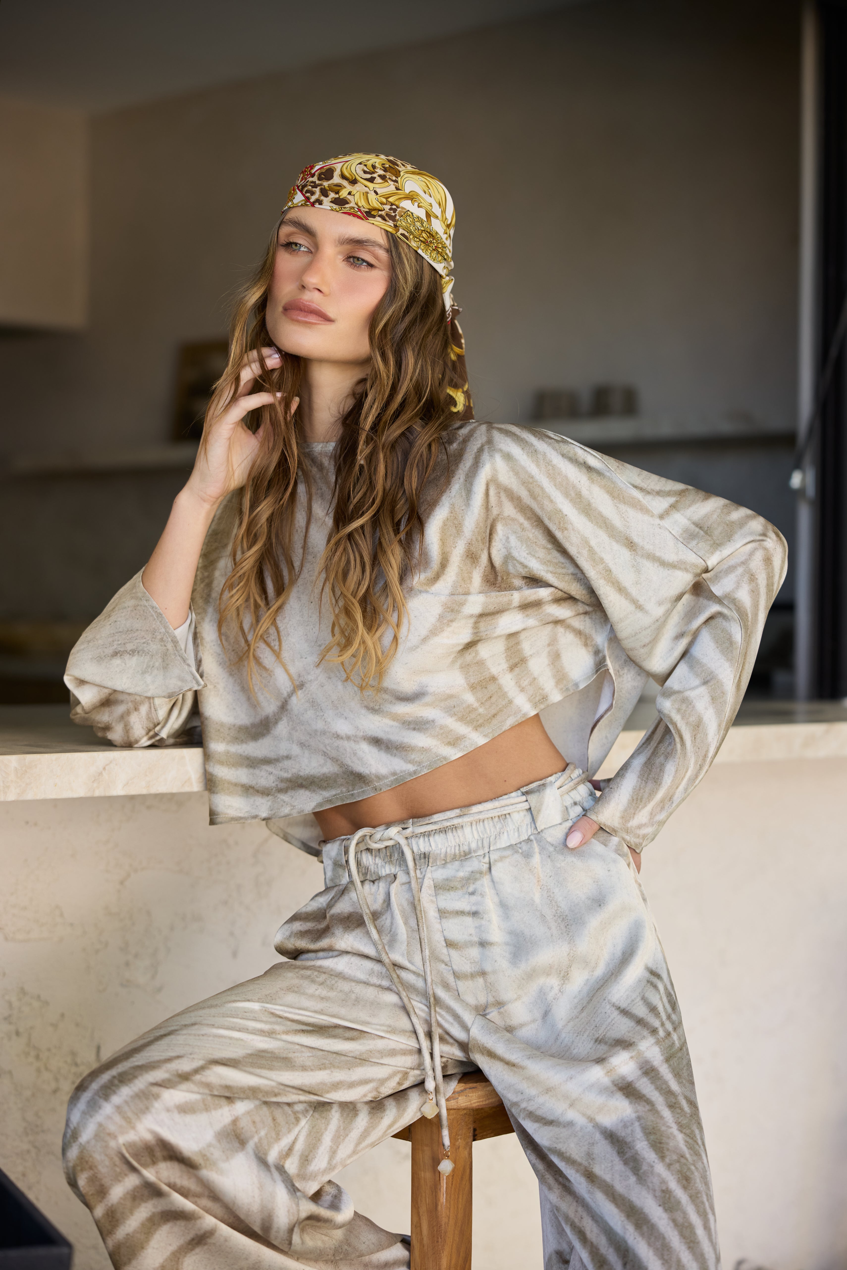 Continental Breakfast Sandstone Palm Top