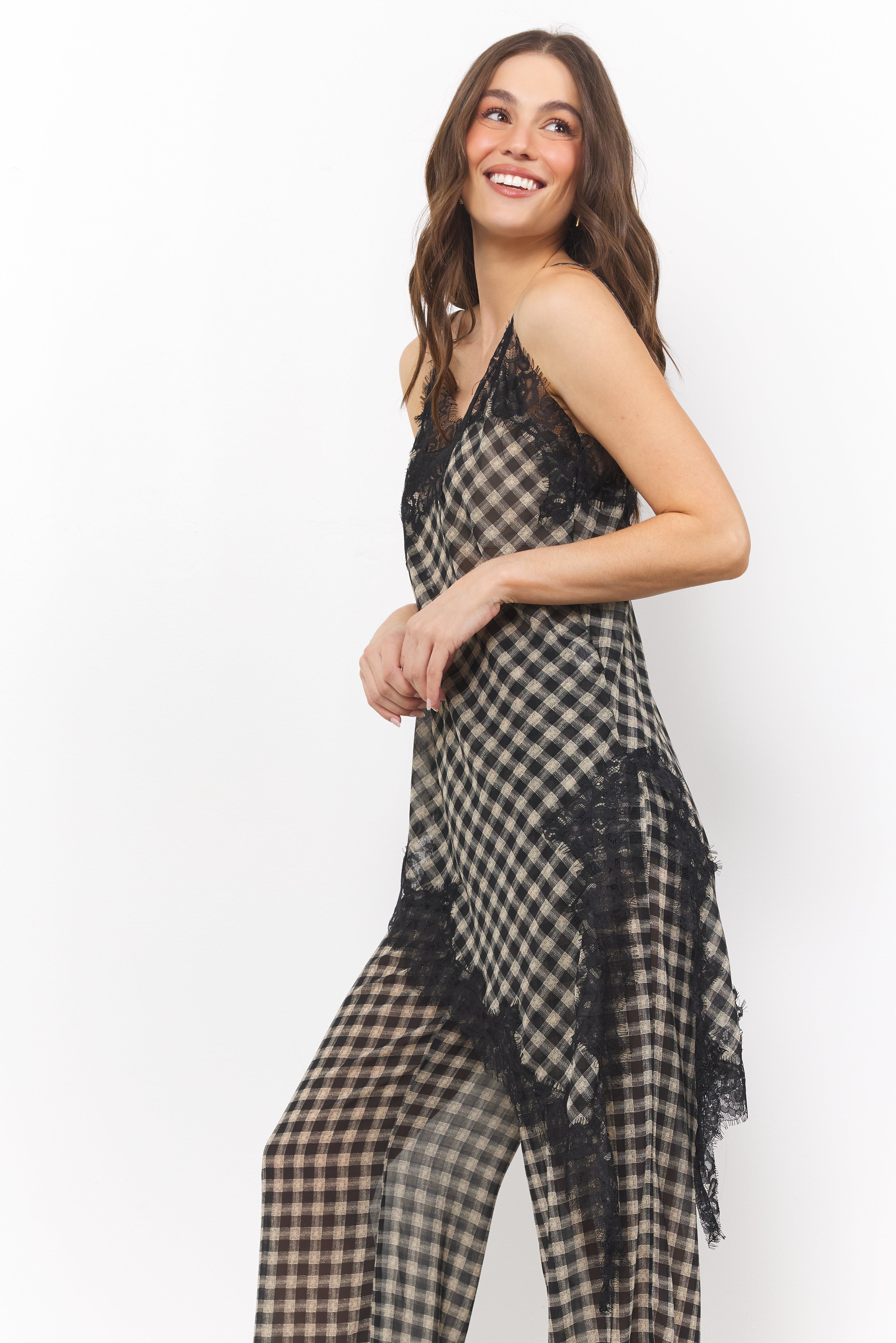 In Between Days Black/White Set - Bobbles & Lace