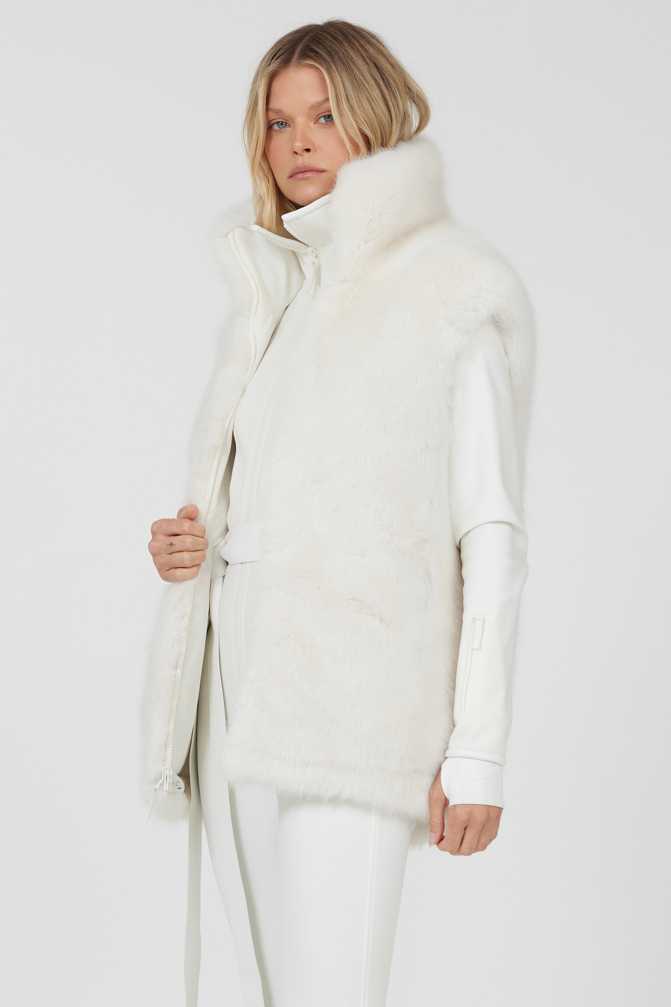 WNTR Polar Vest